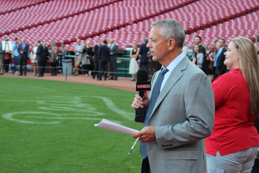 Thom Brennaman announcing the children at May We Help Legendary Leadership Gala